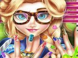 Pintar unhas da hippie Elsa