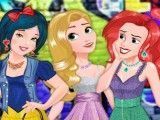 Vestir princesas da Disney adolescente