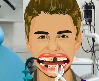 Celebridade Justin Bieber no dentista