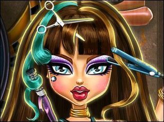 Monster High Cleo no cabeleireiro