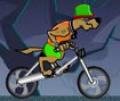 Scooby Doo pedalando para buscar comidas