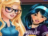 Jasmine e  Barbie  arrumar escola