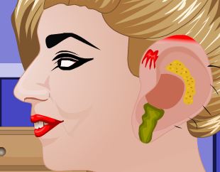 Lady Gaga no médico do ouvido