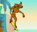 Scooby Doo fazendo manobras de skate